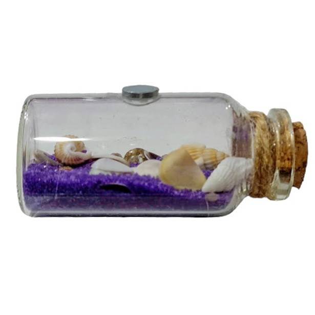 decoratiune magnetica, sticla cu scoici si nisip mov, 6 cm