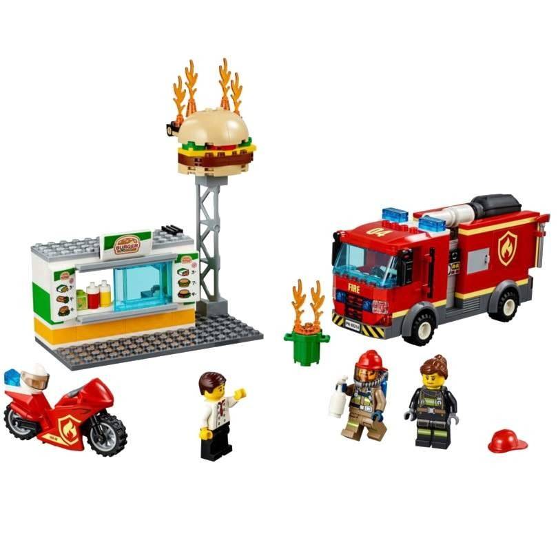 joc de constructie 2 in 1, fast food in flacari si masina de pompieri cu pompa de apa, 349 piese