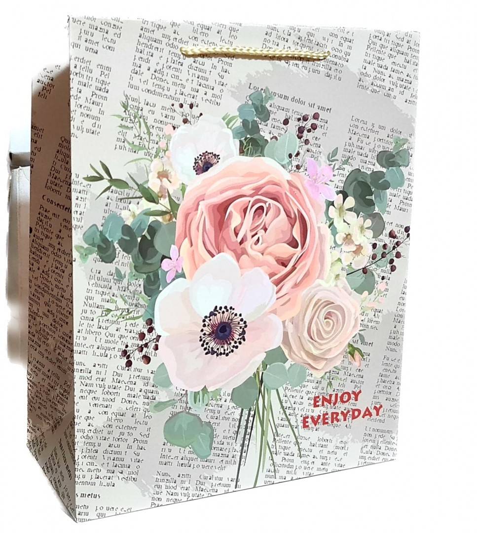punga de cadou din hartie cartonata, snur satinat, flori, 26x32x12 cm