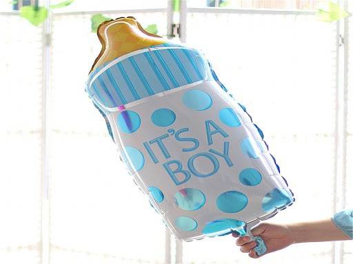 Set 5 baloane folie BOY : 1 figurina biberon de 70 cm si 4 baloane folie 45 cm