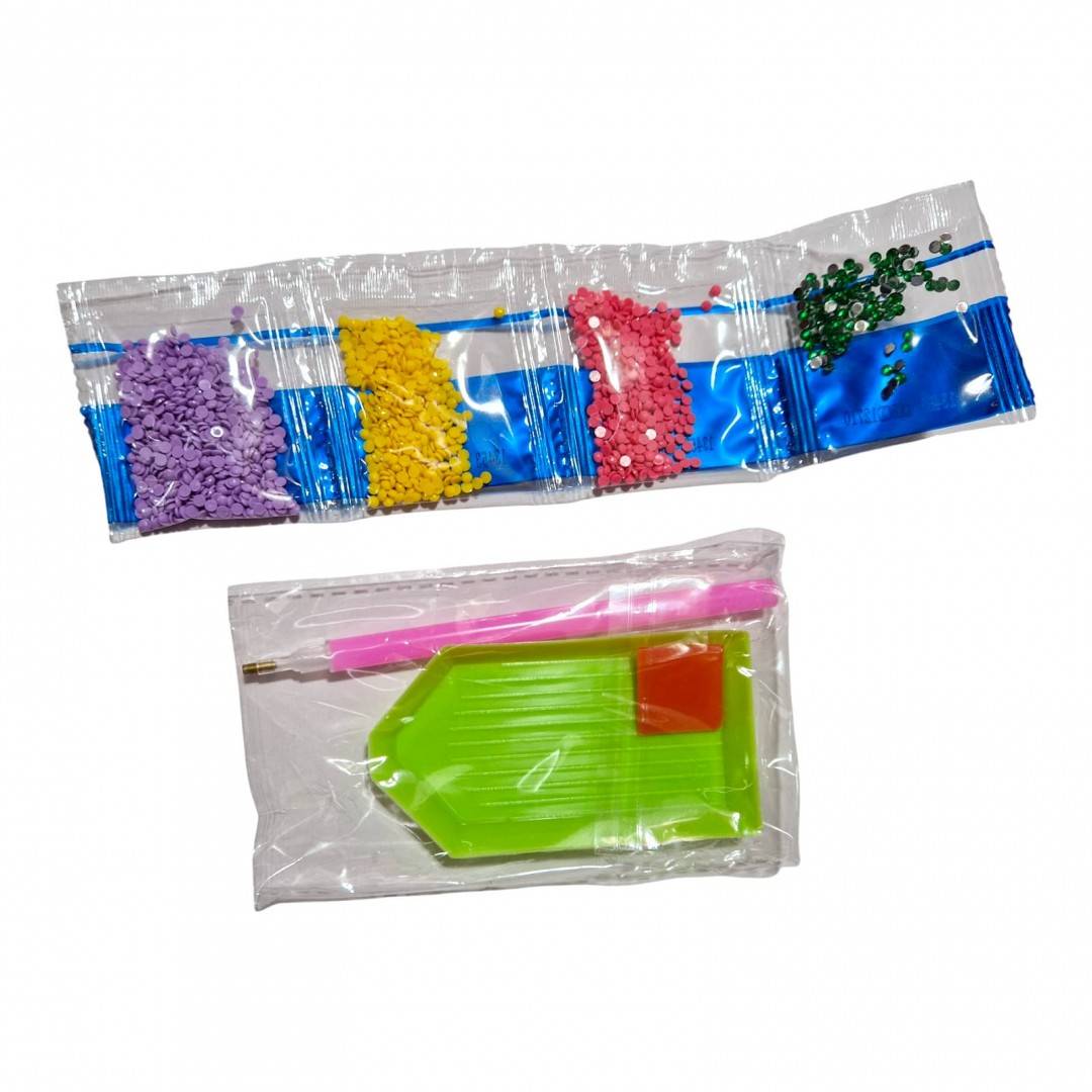 Set creativ de pictura cu diamante, tablou fetita 18x20 cm