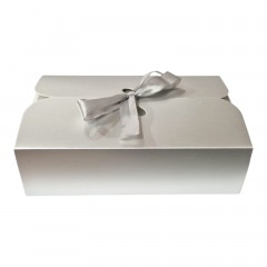 Set 12 Cutii Argintii cu Autoformare și Fundita Asortata, 17.5x11.5x5 cm