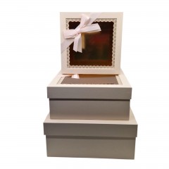 Set 3 Cutii Cadou Ivoire cu Fereastra Dantelata și Funda Roz Pal